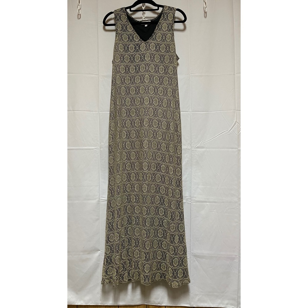 Vintage V-neck sleeveless maxi dress. Slinky. Sexy. Date night magic. Size 14.